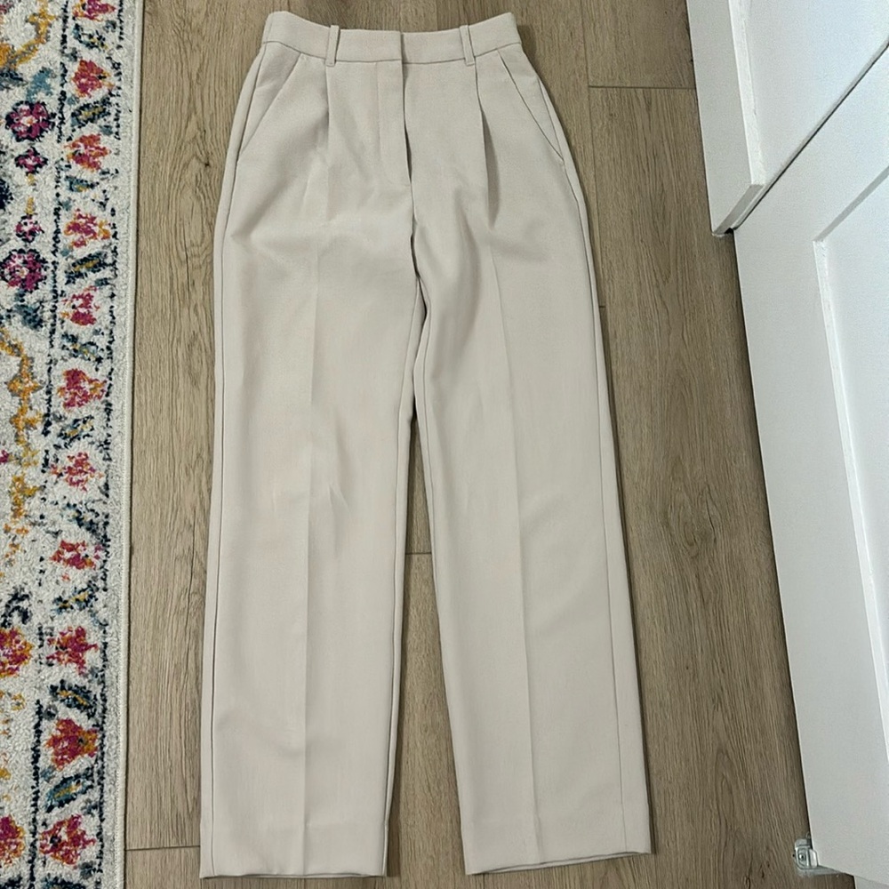 Abercrombie pants!